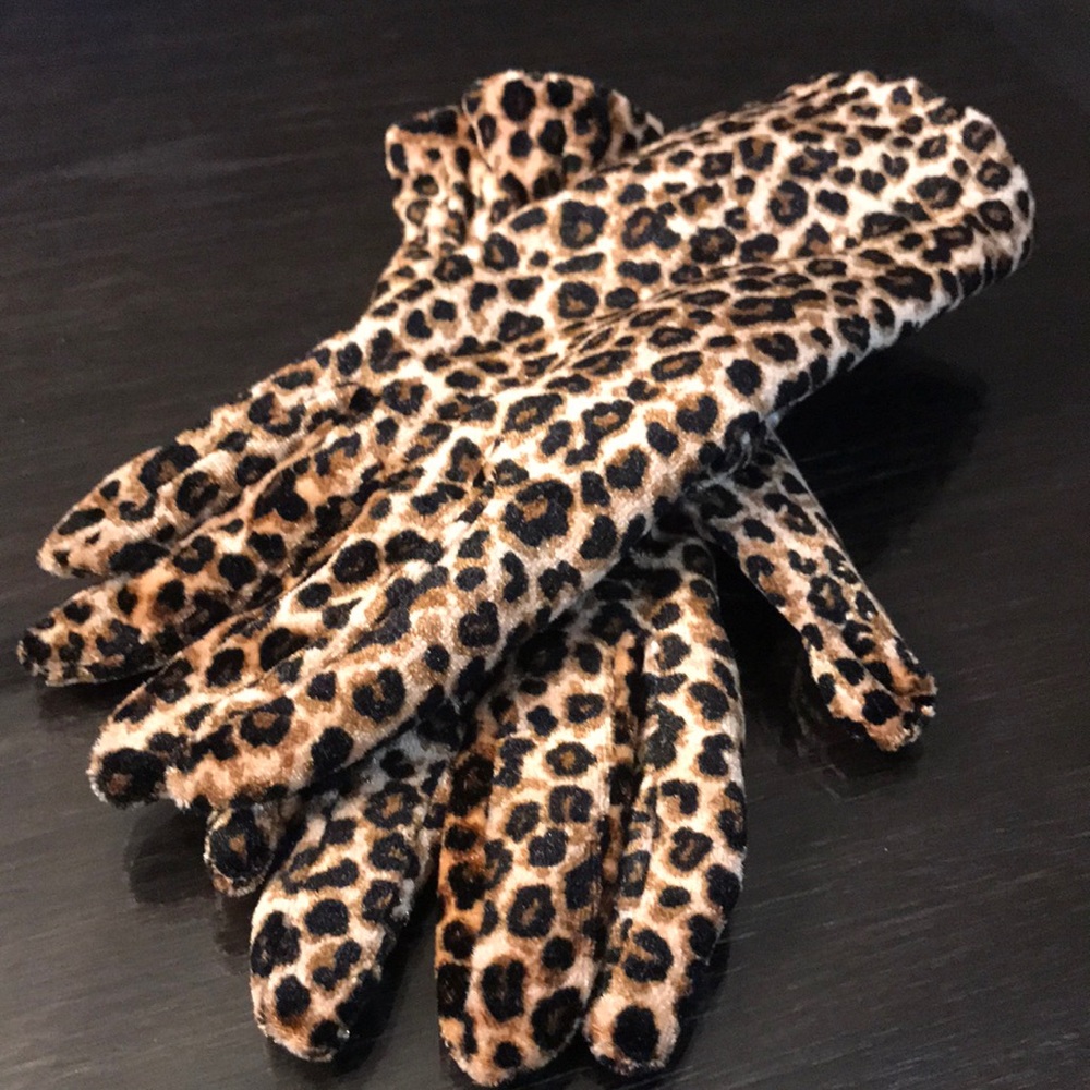 Gloves